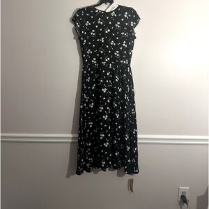 Reformation Dress New With Tag ! Size 10. (GIADA - 10)